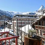 Hotel Unique Post