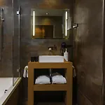 Hotel Unique Post