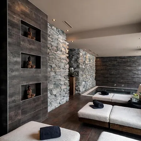Unique Post Otel 4*