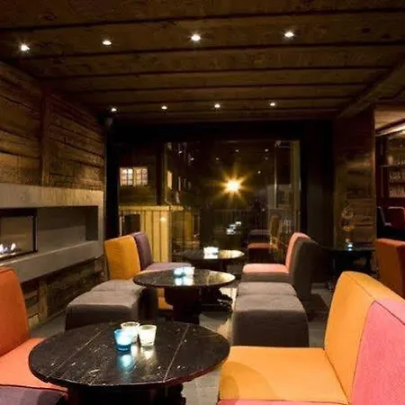 Unique Post Otel 4*