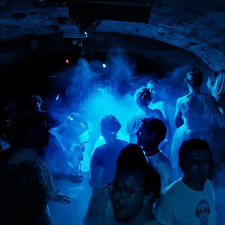 Unique Post Отель 4*