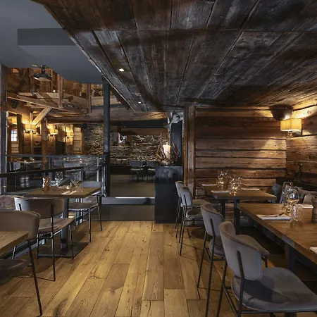 Hotel Unique Post 4*