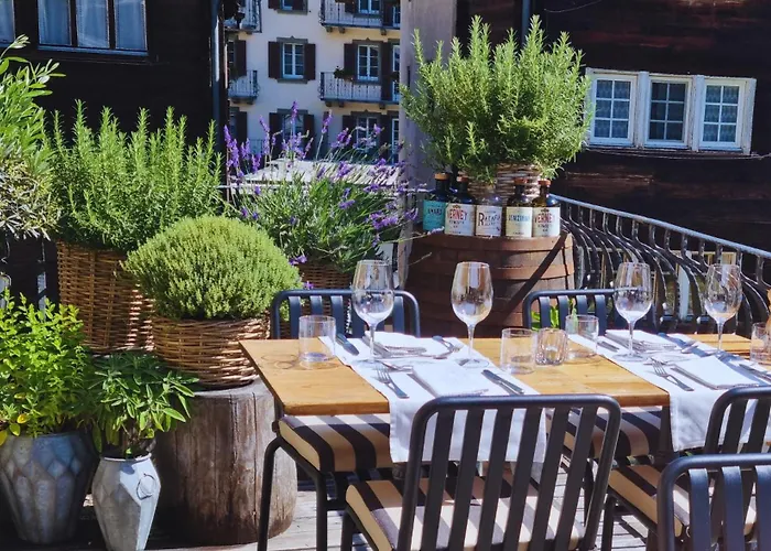 유니크 포스트 호텔