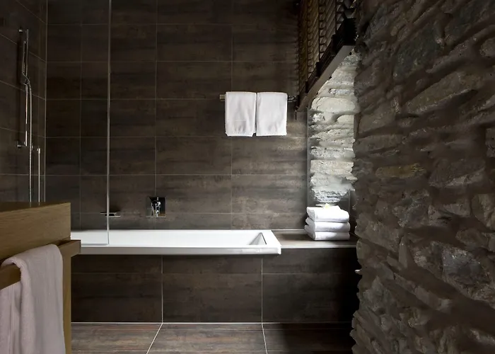 Hotel Unique Post 4*