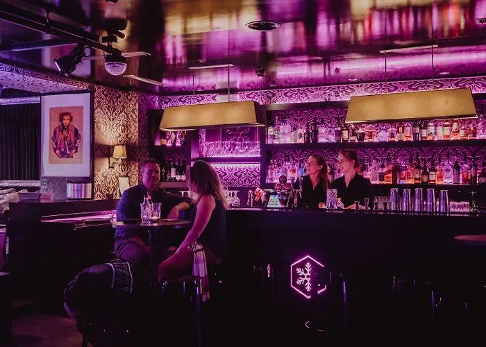 호텔 유니크 포스트