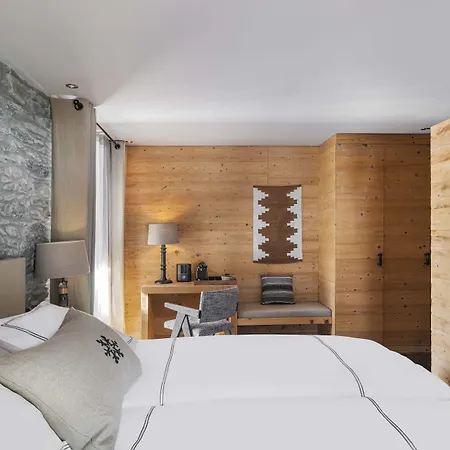 Hotel Unique Post 4*